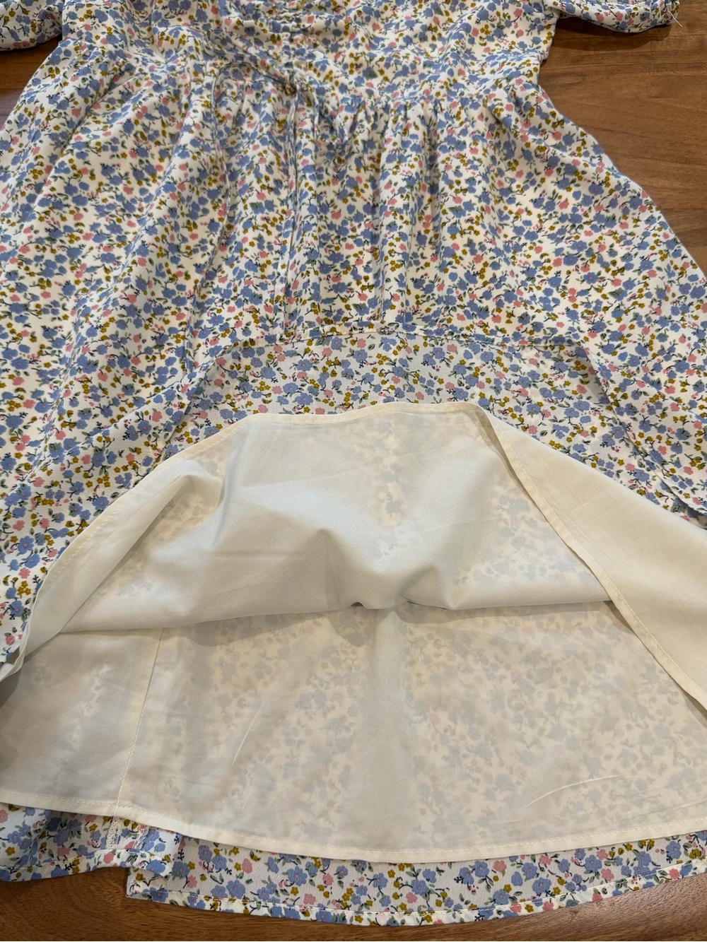 Lulu's White & Pastel Floral Puff-Sleeve Empire Waist Sundress Size Small - Picture 4 of 9